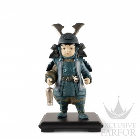 01013051 Lladro World Cultures "Japanese Traditions" (Лимитированная серия на 500 пред.) Статуэтка "Мальчик-воин" 36 х 21см
