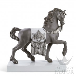 01007168 Lladro Animal KingdomСтатуэтка "Дворцовый конь (Re-Deco)" 42 x 40см