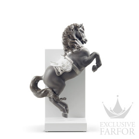 01008721 Lladro Animal KingdomСтатуэтка "Курбет (Re-Deco)" 33 x 22см