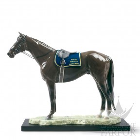 01009184 Lladro Animal Kingdom "Horses" (Лимитированная серия на 3000 пред.)Статуэтка "Чемпион по имени Deep Impact" 46 x 57см