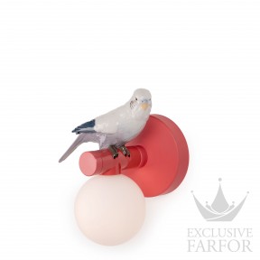 01024057 Lladro The Parrot Party Бра, настенные светильник "Попугай - правый (красный / белый / серый / синий)"" 21 х 15см