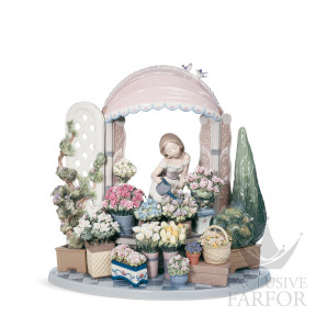 01008250 Lladro Romanticism "Flowering"Статуэтка "Романтические чувства" 30 x 32см