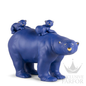 01009565 Lladro Animal Kingdom "Boldblue" (Лимитированная серия на 500 пред.) Статуэтка "Мама медведица и медвежата (синий / золотой)" 25 х 39см