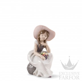 01009749 Lladro Childhood & Fairy Tales Статуэтка "Весна пришла" 23 х 15см