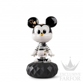 01009601 Lladro Disney Статуэтка "Микки в черном" 31 х 17см