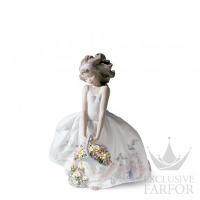 01006647 Lladro Childhood & Fairy Tales "In my garden"Статуэтка "Полевые цветы" 26 x 21см