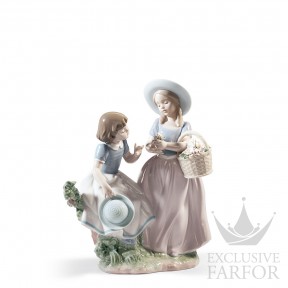 01006949 Lladro Childhood & Fairy Tales "In my garden"Статуэтка "Подружки" 25 x 20см