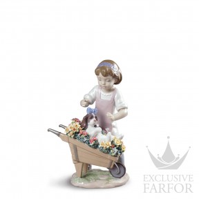 01009133 Lladro Childhood & Fairy Tales "In my garden"Статуэтка "Поехали кататься" 24 x 15см