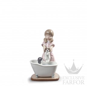 01009280 Lladro Childhood & Fairy TalesСтатуэтка "Ванна для щенков" 21 х 13см