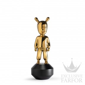 01007739 Lladro Designer Collection "The Guest"Статуэтка "Маленький Гость (золотой)" 30 х 11см