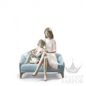 01009225 Lladro Family StoriesСтатуэтка "Почитаем?" 23 x 21см