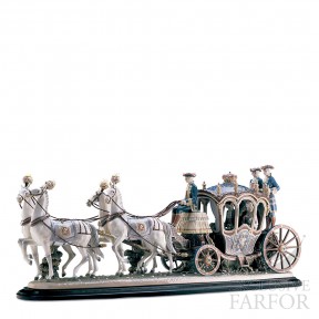 01001485 Lladro High Porcellaine (Лимитированная серия на 500 пред.)Статуэтка "Карета XVIII века" 45 x 113см