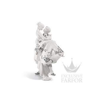 01007055 Lladro Love storiesСтатуэтка "Самый счастливый день (Re-Deco)" 27 x 17см