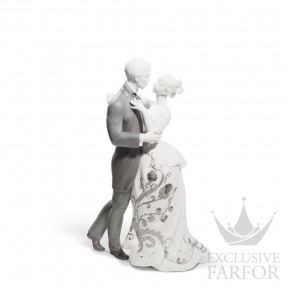 01007193 Lladro Love storiesСтатуэтка "Вальс молодоженов (Re-Deco)" 30 x 21см