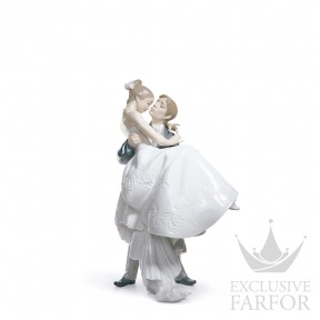 01008029 Lladro Love stories "Weddings"Статуэтка "Самый счастливый день" 27 x 17см