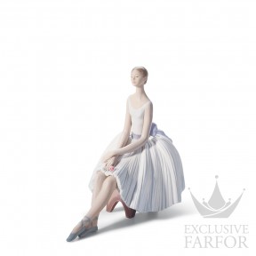 01008243 Lladro On Stage "Ballet"Статуэтка "Совершенство" 26 x 29см