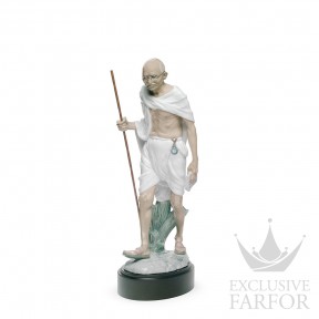 01008417 Lladro Spirituality "Hinduism"Статуэтка "Махатма Ганди" 31 x 12см