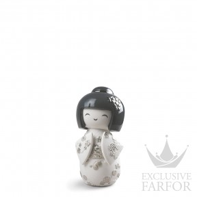 01009094 Lladro World Cultures Статуэтка "Кокеши I (Re-Deco)" 14 x 8см