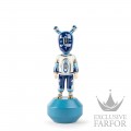 01007758 Lladro Designer Collection "The Guest" Статуэтка "The Guest by Kzeng Jiang" 30 х 11см