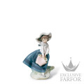 01005222 Lladro Childhood & Fairy Tales "In my garden"Статуэтка "Яркий ворох" 18 x 10см