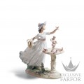 01006106 Lladro Childhood & Fairy Tales "In my garden"Статуэтка "Радуясь весне" 27 x 24см