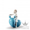 01009368 Lladro Childhood & Fairy Tales "My Seesaw Balloon"Статуэтка "Покачаюсь (синий)" 21 х 15см