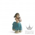01012331 Lladro Childhood & Fairy Tales "Sweet Moments"Статуэтка "Спартанка с кувшином (синяя)" 19 x 12см