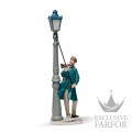 01005205 Lladro ProfessionsСтатуэтка "Фонарщик" 48 x 14см