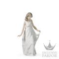 01006975 Lladro Romanticism "Ladies"Статуэтка "Прекрасная мама" 28 x 16см