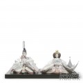 01009208 Lladro World Cultures "Orientalism" (Лимитированная серия на 3500 пред.)Статуэтка "Императорские куклы 2015" 26 x 41см